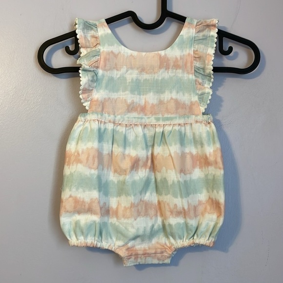 Tommy Bahama Pastel Romper Onesie Overall Tie Dye size 12 months - Picture 1 of 12